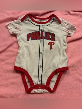 Infant Philadelphia Phillies Play Ball onesie size 18 M